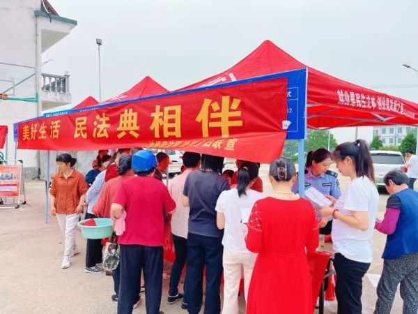 潛山市 | 油壩鄉婦聯:攜手共筑法治夢,繪就“皖美鄉村”新畫卷